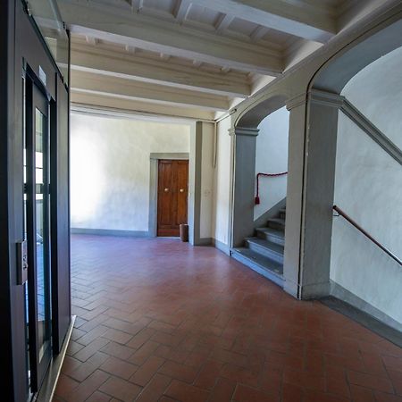 Mamo Florence - Borgo Santa Croce Apartment Екстер'єр фото