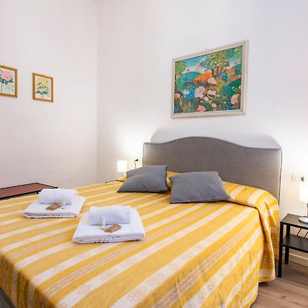 Mamo Florence - Borgo Santa Croce Apartment Екстер'єр фото