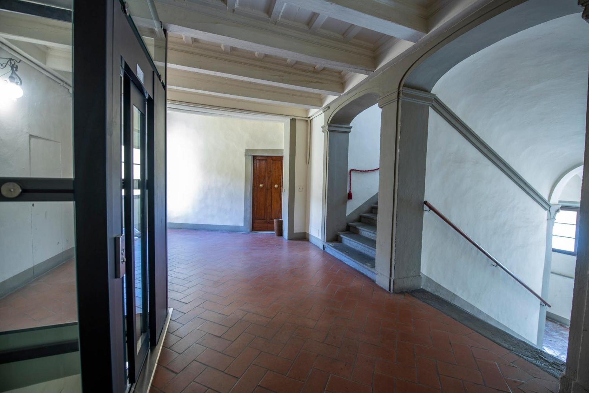 Mamo Florence - Borgo Santa Croce Apartment Екстер'єр фото