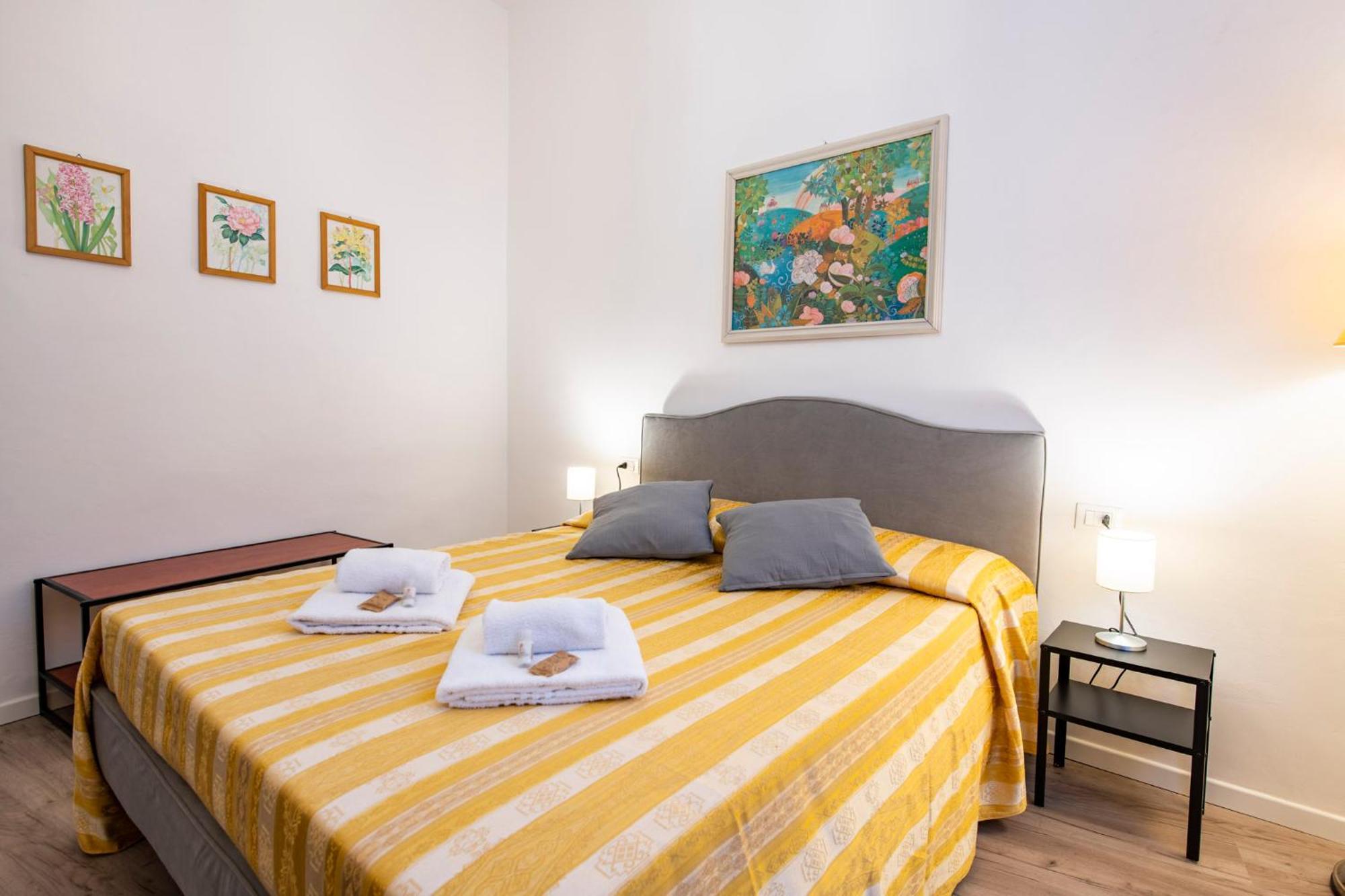 Mamo Florence - Borgo Santa Croce Apartment Екстер'єр фото