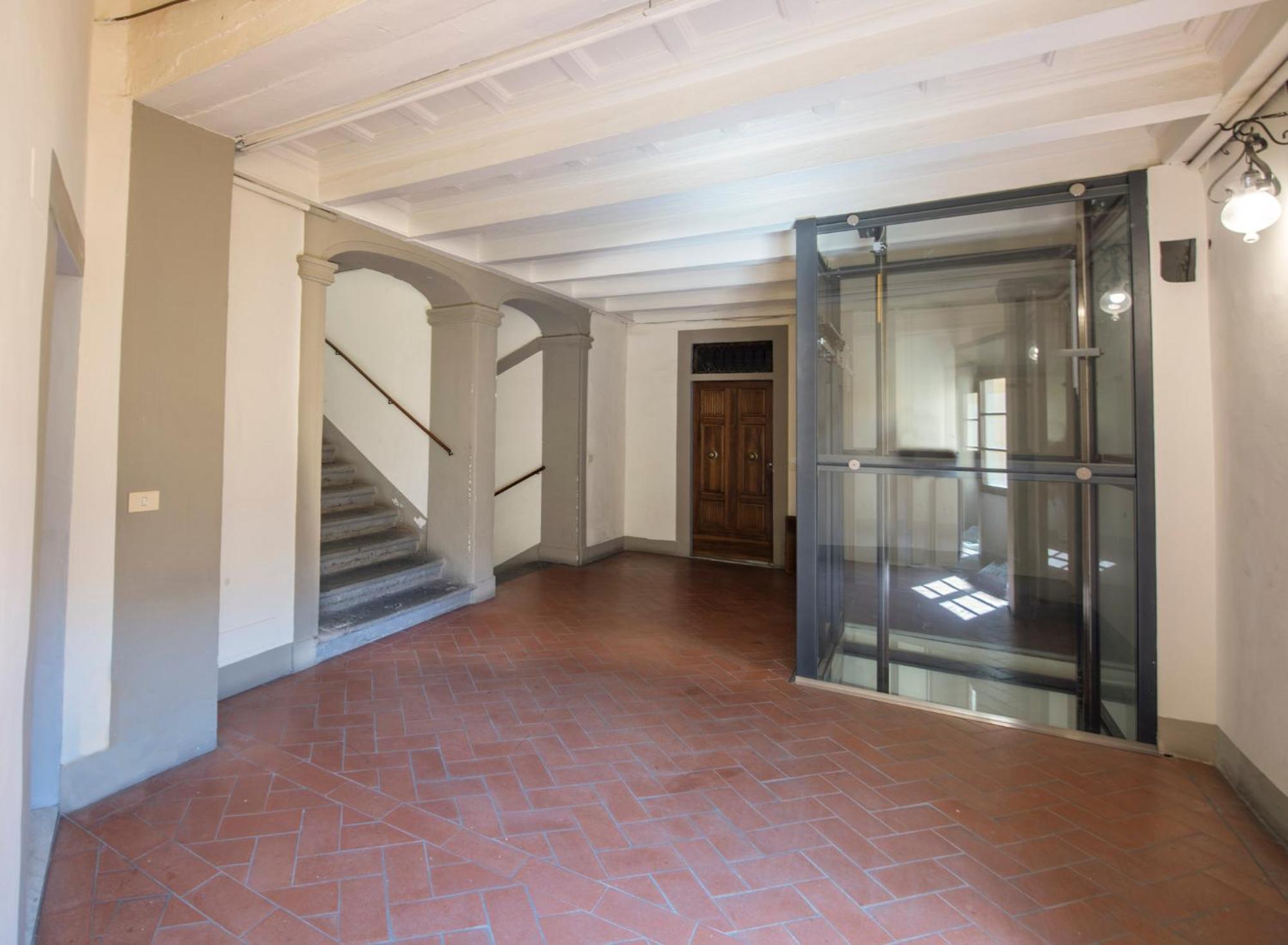 Mamo Florence - Borgo Santa Croce Apartment Екстер'єр фото