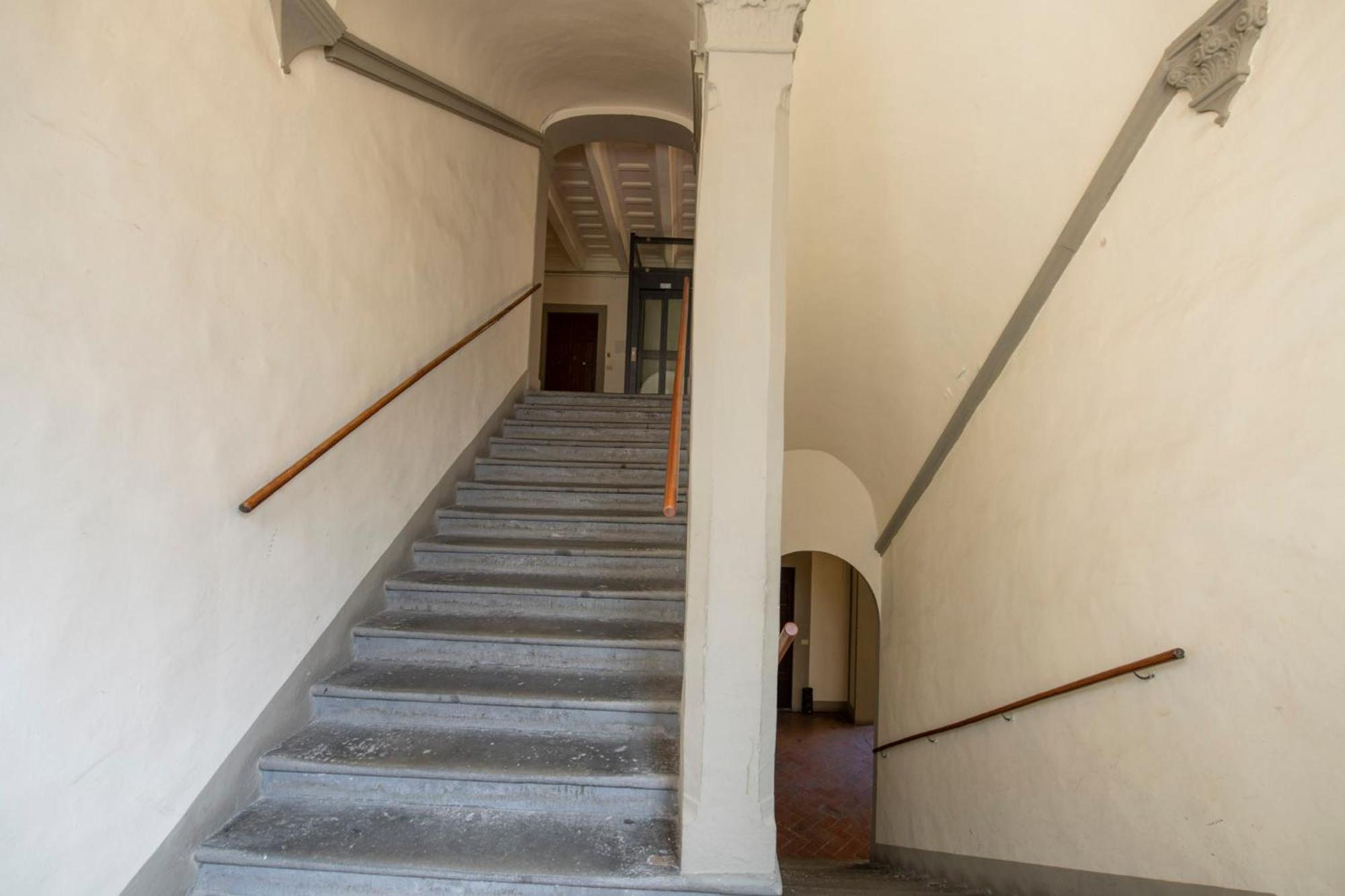 Mamo Florence - Borgo Santa Croce Apartment Екстер'єр фото
